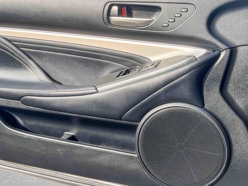 Used 2016 Lexus RC 200t image 19