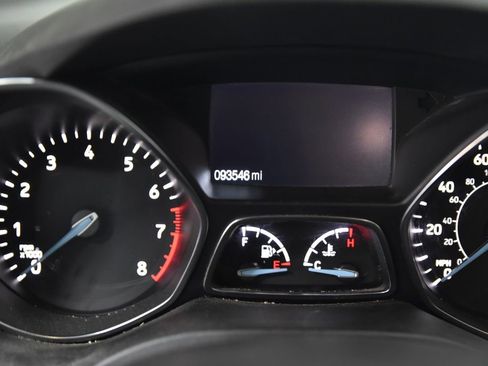 Used 2018 Ford Escape SE image 15