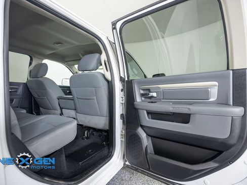 Used 2019 RAM 1500 Tradesman w/ Popular Equipment Group AWD/4WD image 30