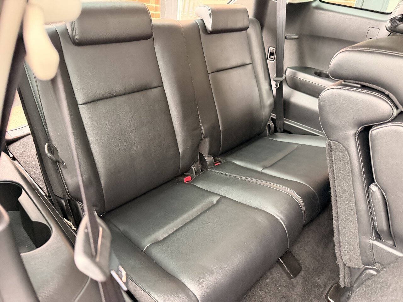 Used 2010 MAZDA CX-9 Grand Touring w/ Moonroof & Bose Audio Pkg AWD/4WD image 18