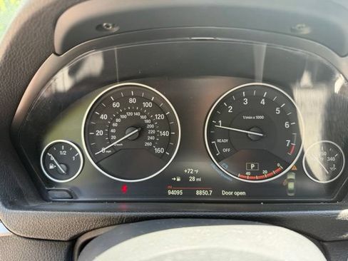 Used 2015 BMW 328i xDrive Sedan AWD/4WD image 21