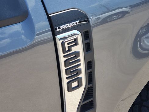 New 2026 Ford F250 Lariat w/ Tremor Off-Road Package AWD/4WD image 12