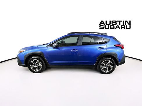 Certified 2025 Subaru Crosstrek 2.0i Premium image 4