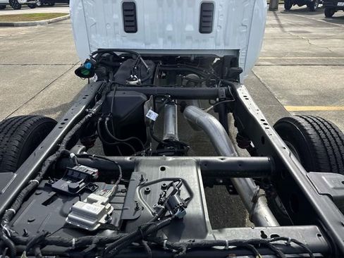New 2026 Chevrolet Silverado 2500 W/T AWD/4WD image 8