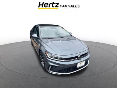 Used 2025 Volkswagen Jetta SE