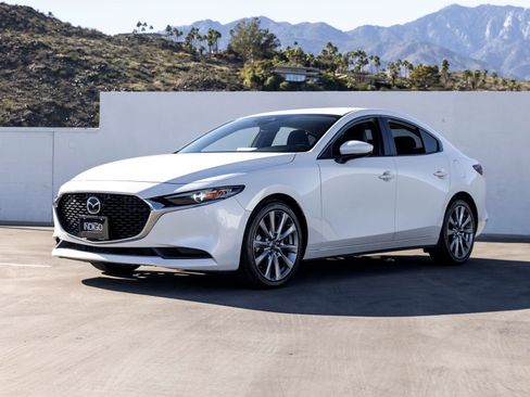 Used 2020 MAZDA MAZDA3 Sedan w/ Select Package image 1