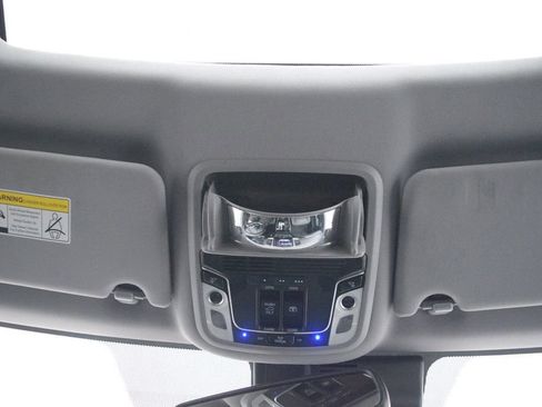 Used 2018 Honda Pilot Elite image 25