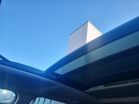 Used 2023 Subaru Ascent Touring image 16