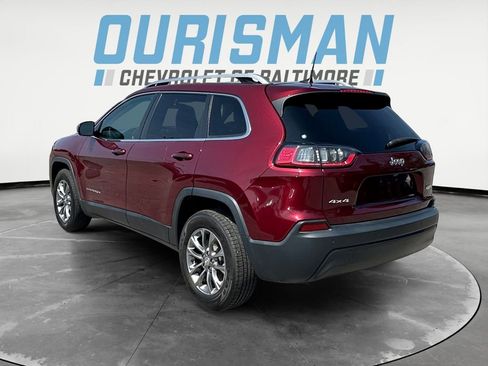 Used 2019 Jeep Cherokee Latitude Plus AWD/4WD image 4