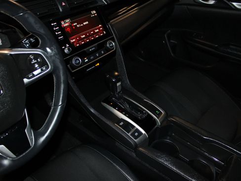 Used 2019 Honda Civic Sport image 15
