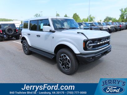 New 2026 Ford Bronco Outer Banks
