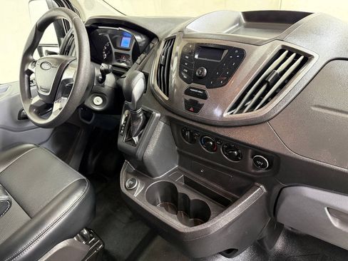 Used 2019 Ford Transit 250 130 Low Roof w/ Exterior Upgrade Package RWD image 24