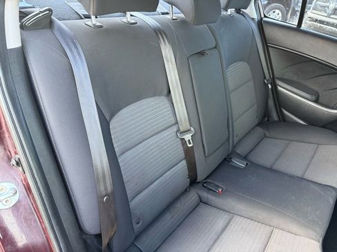 Used 2017 Kia Forte LX w/ LX Popular Package image 22