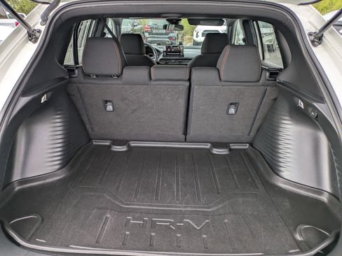 Used 2023 Honda HR-V Sport image 24