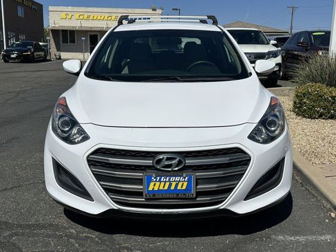 Used 2016 Hyundai Elantra GT image 8