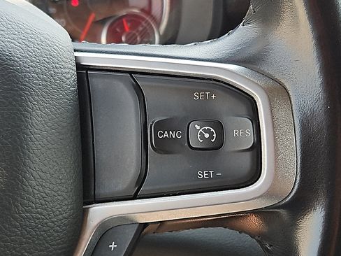 Used 2020 RAM 1500 Big Horn AWD/4WD image 21