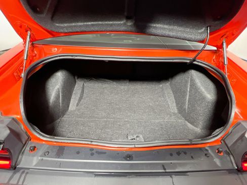 Used 2023 Dodge Challenger R/T w/ T/A Package image 31