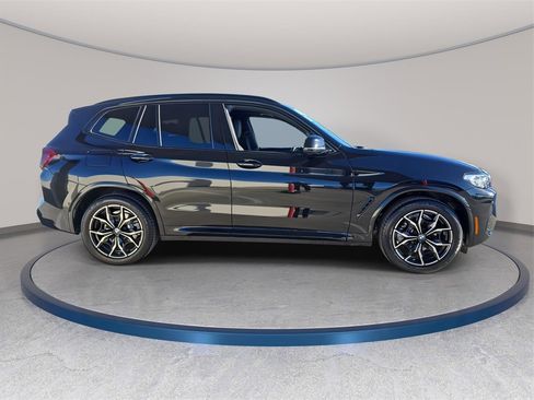 Used 2024 BMW X3 sDrive30i image 5