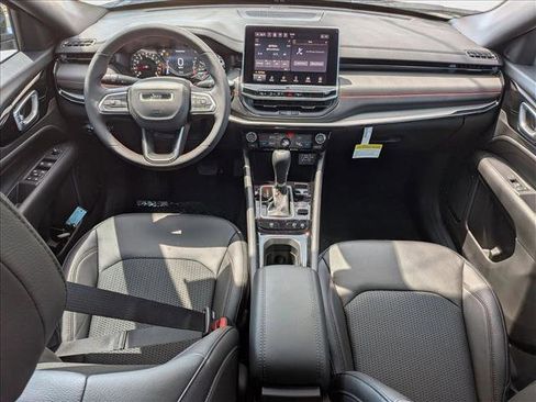 New 2025 Jeep Compass Trailhawk w/ Trailhawk Convenience Group image 15