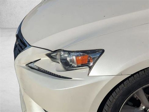 Used 2016 Lexus IS 200t image 12