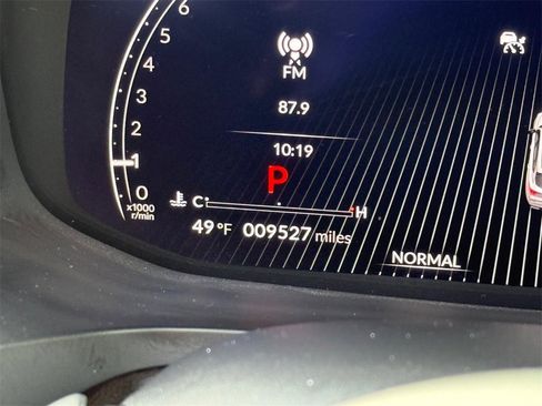 Used 2025 Acura MDX w/ Advance Package image 20