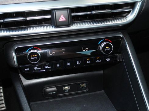 Used 2023 Kia K5 GT-Line image 37