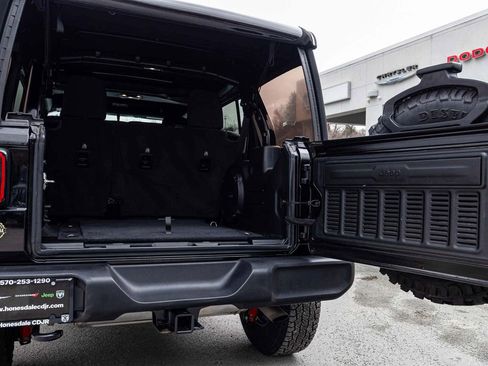 Used 2021 Jeep Wrangler Unlimited Sport image 34