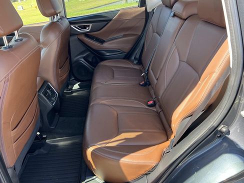 Used 2021 Subaru Forester Touring w/ Popular Package #2 image 20