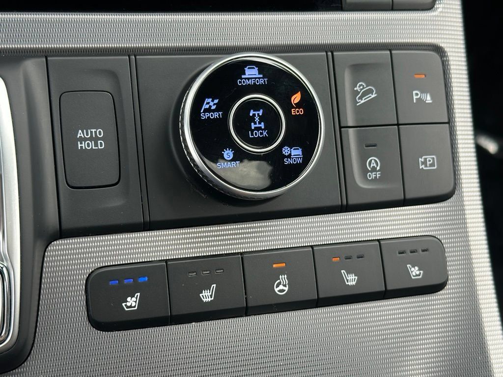 Certified 2024 Hyundai Palisade Calligraphy AWD/4WD image 23