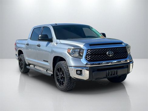 Used 2019 Toyota Tundra SR5 image 3