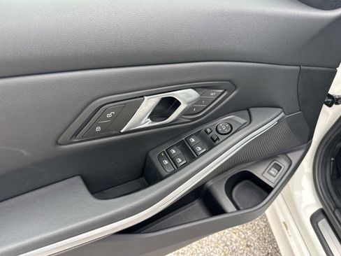 Used 2025 BMW 330i xDrive 330i xDrive image 18