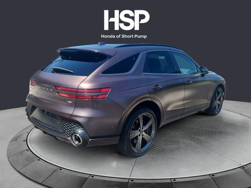 Used 2023 Genesis GV70 2.5T w/ Sport Prestige Package AWD/4WD image 5