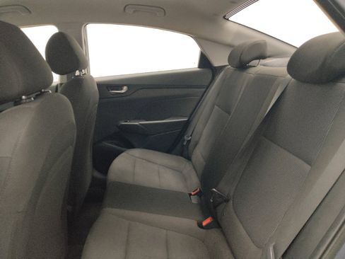 Used 2020 Hyundai Accent SE FWD image 18