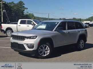 Certified 2022 Jeep Grand Cherokee Limited AWD/4WD video 1