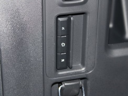 New 2025 Lincoln Navigator Reserve w/ Jet Appearance Package image 18