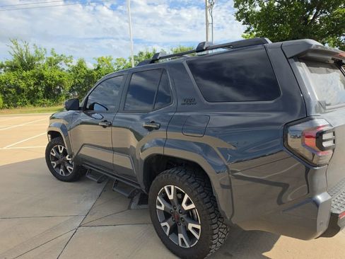 Used 2025 Toyota 4Runner TRD Sport Premium AWD/4WD image 4