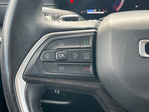 Used 2021 Jeep Grand Cherokee L Limited image 37