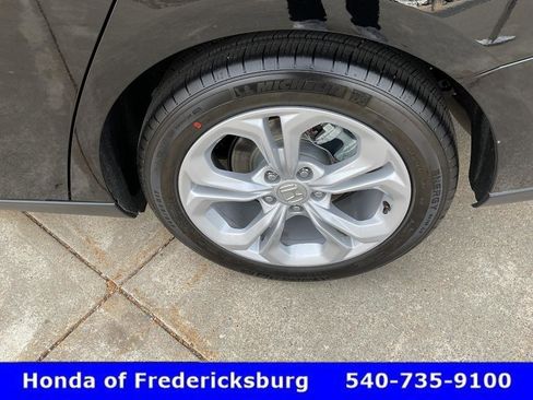 Certified 2025 Honda Accord LX image 11