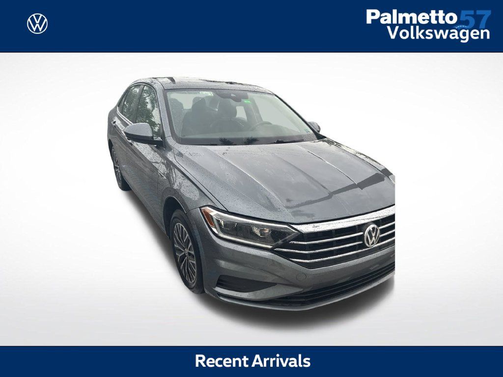 Used 2019 Volkswagen Jetta SEL w/ Cold Weather Package FWD image 1