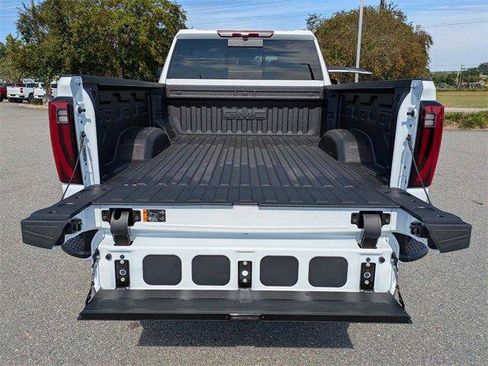 New 2026 GMC Sierra 2500 Denali image 14