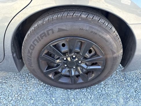 Used 2015 Nissan Altima 2.5 S w/ Power Driver Seat Package FWD image 10