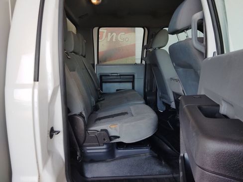 Used 2012 Ford F550 2WD Crew Cab Super Duty w/ Payload Upgrade Pkg image 15