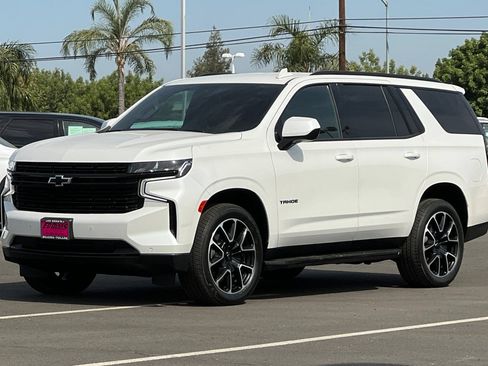 Used 2024 Chevrolet Tahoe RST AWD/4WD image 9