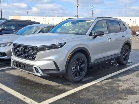 Certified 2026 Honda CR-V Sport Touring image 3