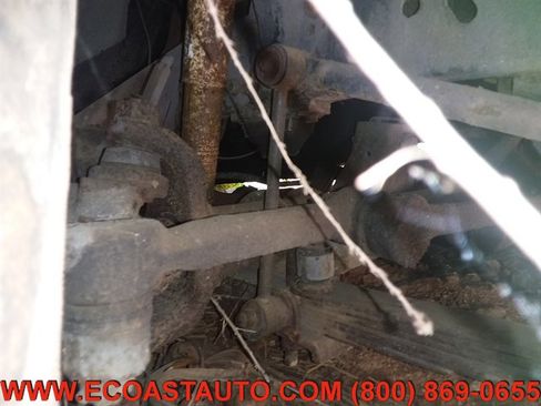 Used 1986 Jeep Grand Wagoneer image 26