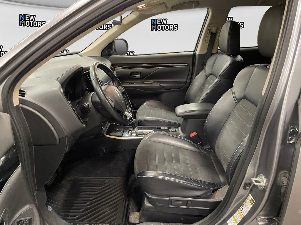 Used 2019 Mitsubishi Outlander SE AWD/4WD image 9