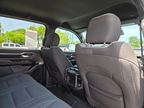 Used 2025 RAM 1500 Big Horn AWD/4WD image 17