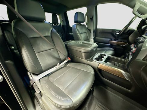 Used 2022 Chevrolet Silverado 1500 LT Trail Boss w/ LT Trail Boss Premium Package AWD/4WD image 29