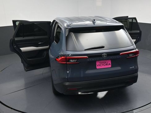 Used 2024 Toyota Grand Highlander FWD image 21