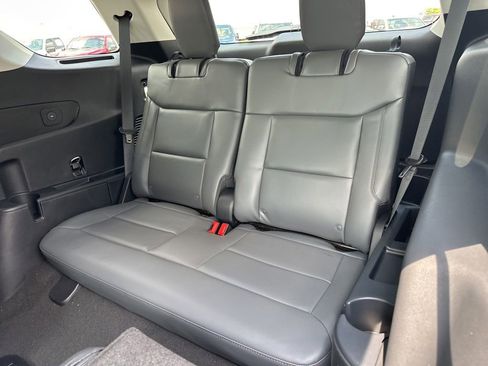 New 2025 Ford Explorer Active w/ Active Comfort Package image 37